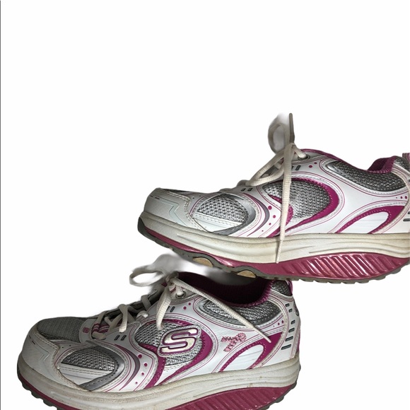 skechers breast cancer awareness shoes